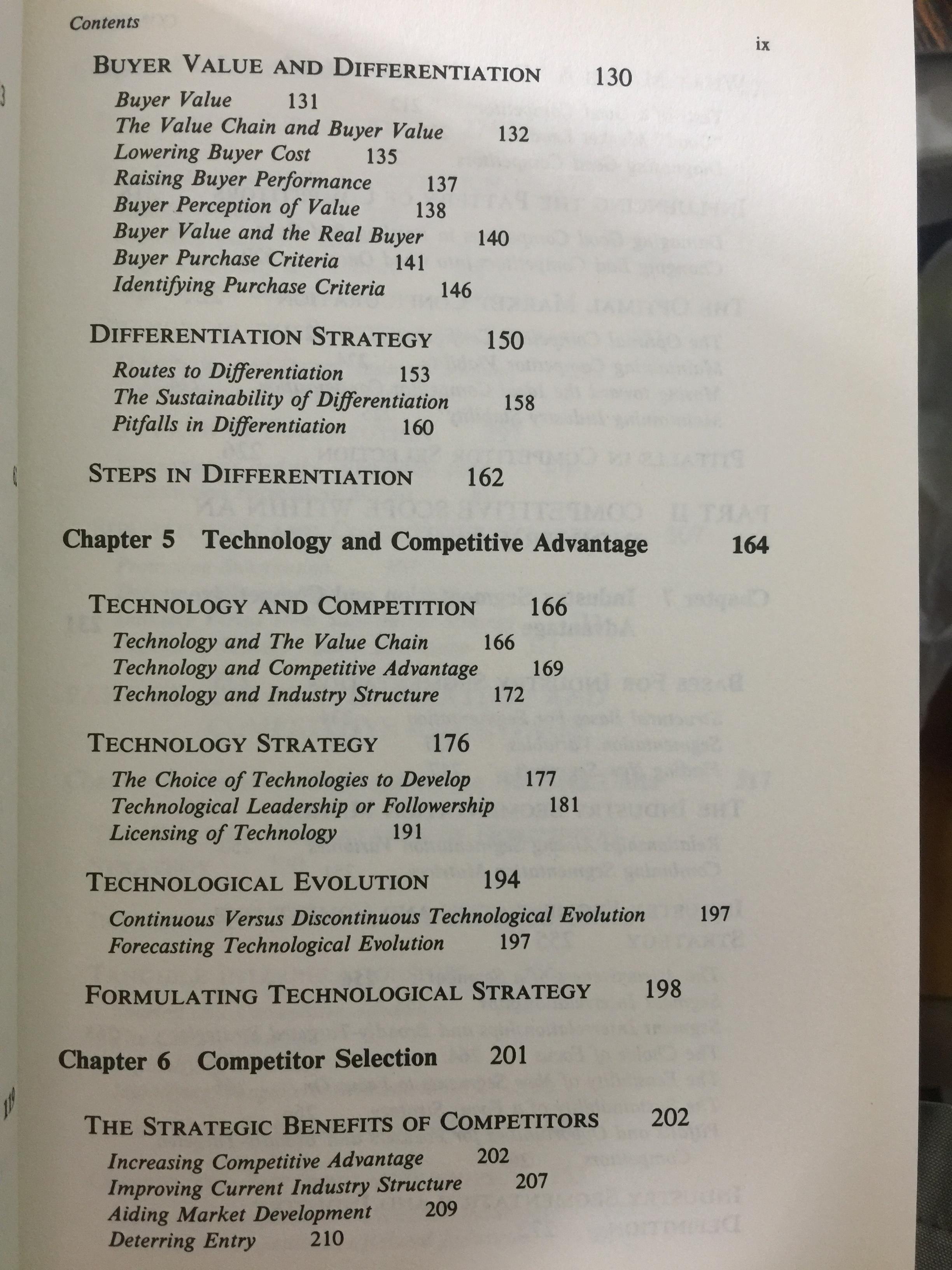 COMPLETITIVE ADVANTAGE. creating and sustaining superior performance ผู้เขียน Michael E.Porter 0 กก.