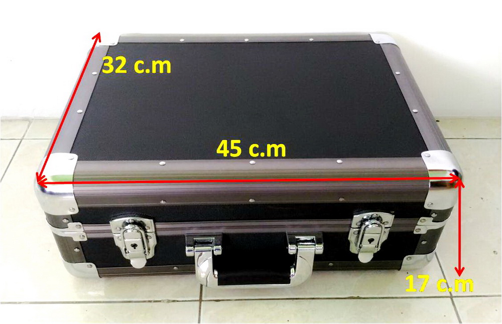 กล่อง อเนกประสงค์ 32x45x17 มีฟองน้ำ