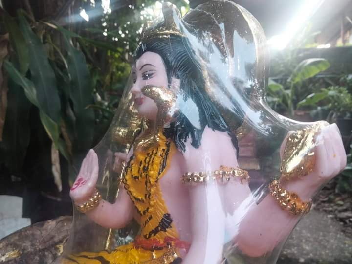 พระศิวะ หรือ พระอิศวร (Shiva) ขนาดหน้าตักกว้าง 5 นิ้ว สูง 12 นิ้ว