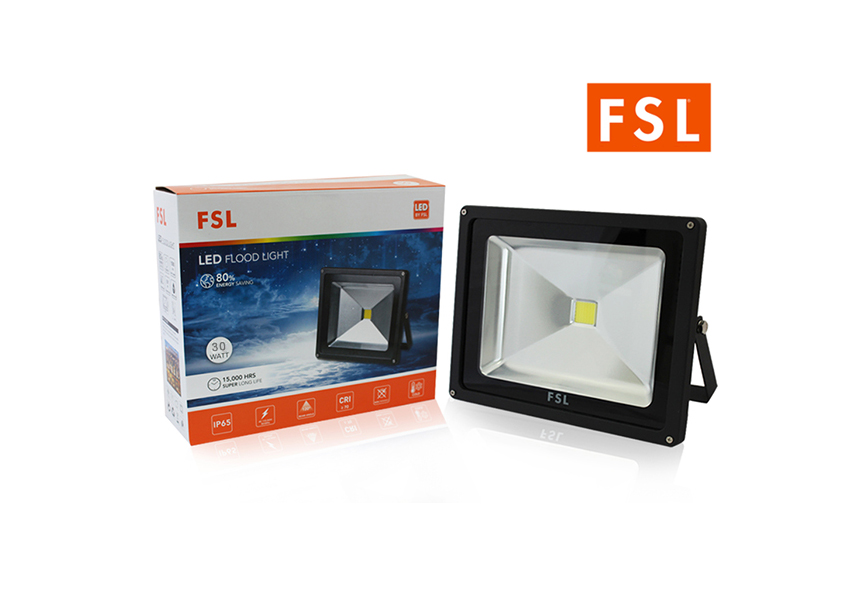 LED Floodlight 30w FSL แสงวอร์มไวท์ (แสงสีส้ม)