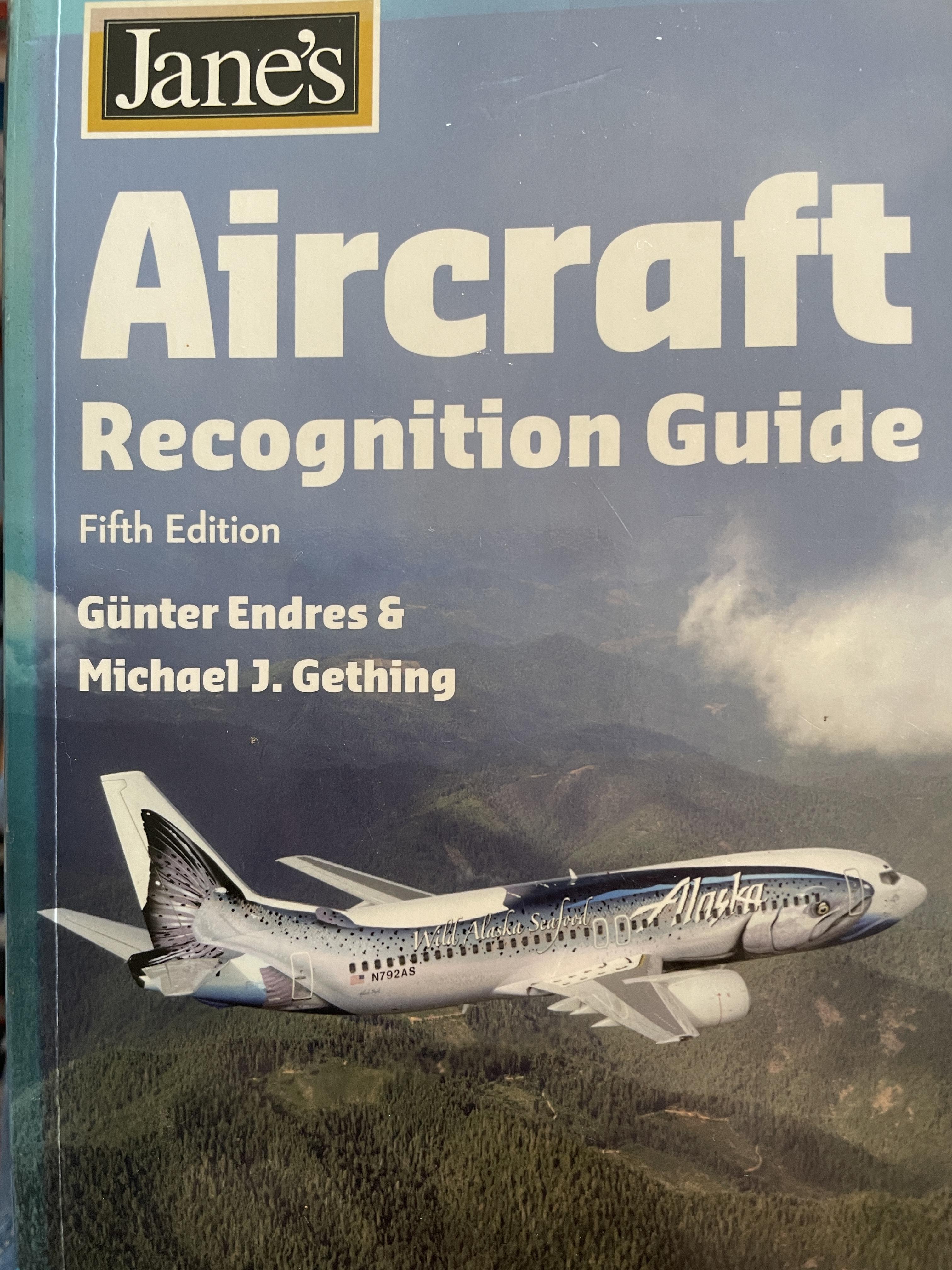 Aircraft. Recognition Guide. พิมพ์ครั้งที่ 5 5,500 กรัม