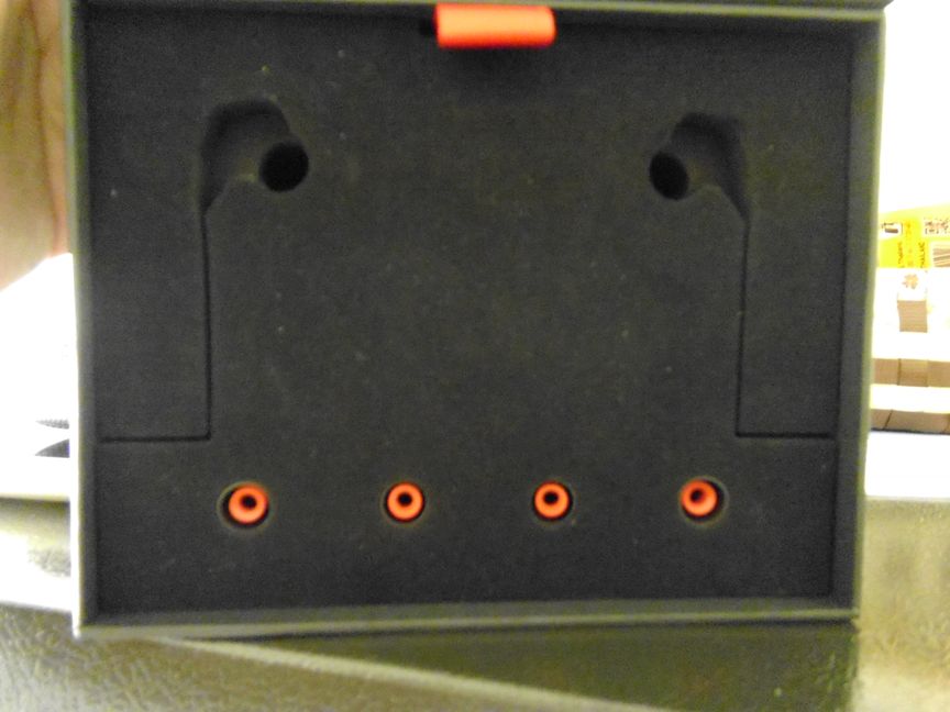 ขาย Havi B3 Pro 1 หูฟังอินเอียร์ 2 Driver เสียงดี บอดี้ Gorilla Glass รับประกัน1ปี