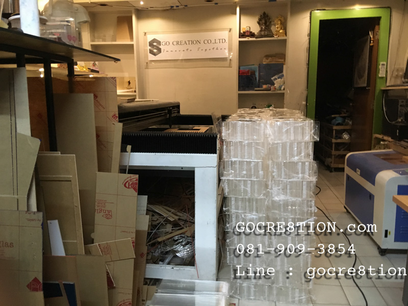 งาน อะคริลิค by GOCRE8TION.com