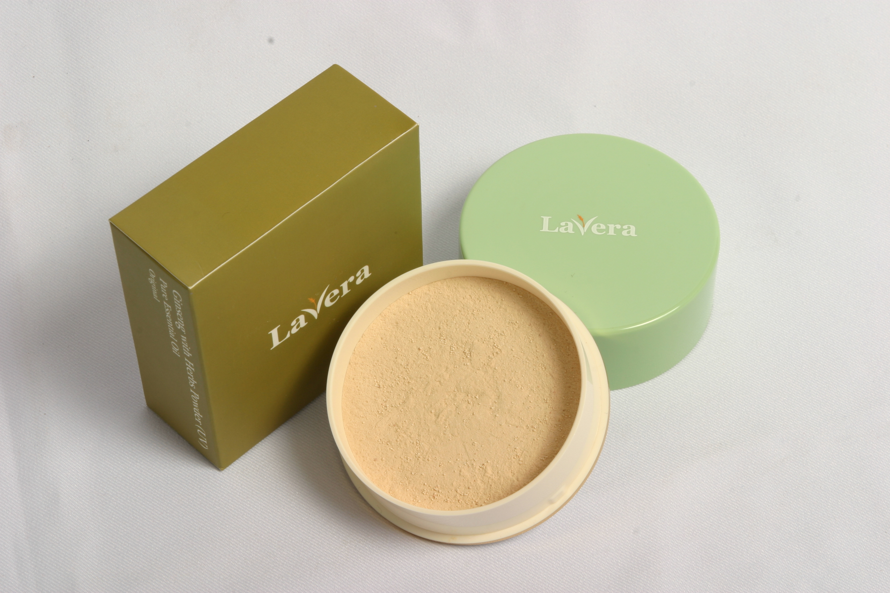 แป้งโสมสมุนไพร ยูวี (uv.) 30 g