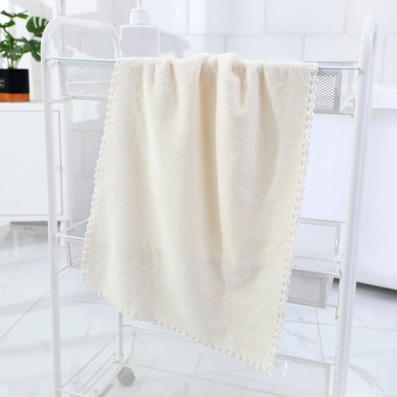 ผ้าขนหนูผืนเล็ก ผ้านาโนแบบม้วน 15x30 นิ้ว โหลละ 140 บ. ส่ง 12 โหล ขึ้นไป มีสีพื้น และลายการ์ตูน ลายการฟฟิก