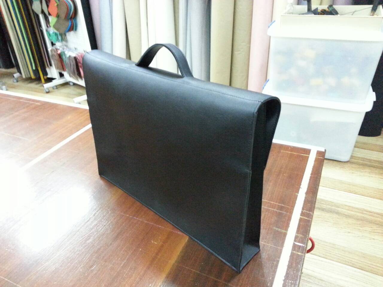 กระเป๋าเขียนแบบ A2 เหมาะสำหรับธุรกิจ นักออกแบบ, สถาปนิก