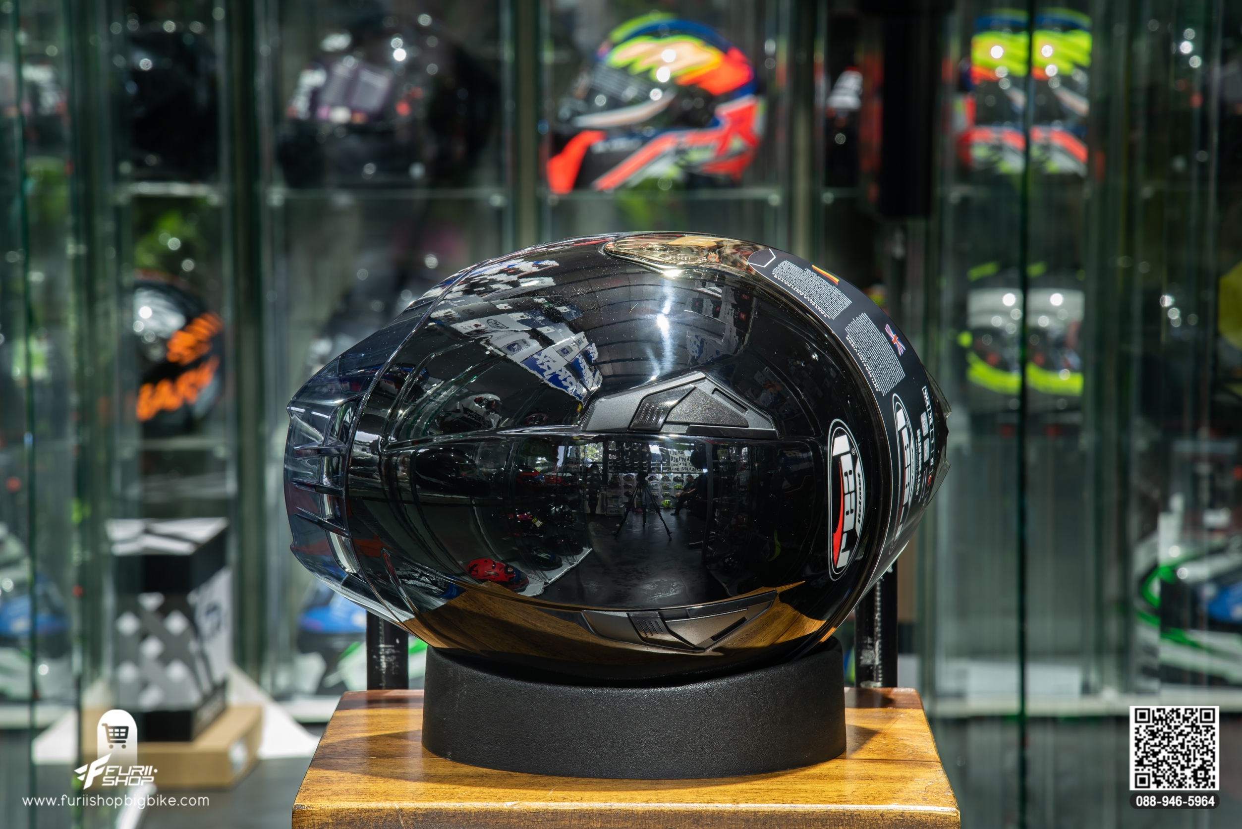 หมวกกันน็อค REAL RAPTOR STRATOS ดำเงา