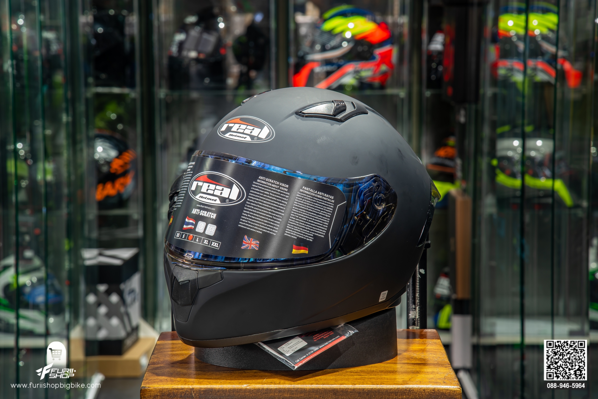 หมวกกันน็อค REAL RAPTOR STRATOS ดำด้าน