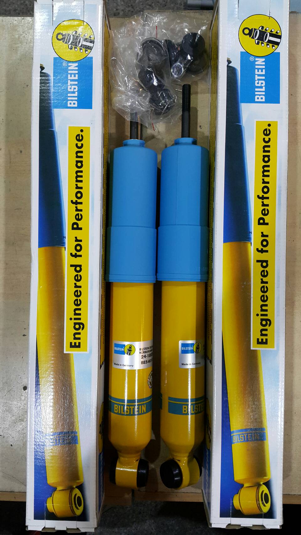 Bilstein 4600 (B6) กระบอกเหลือง เยอรมัน