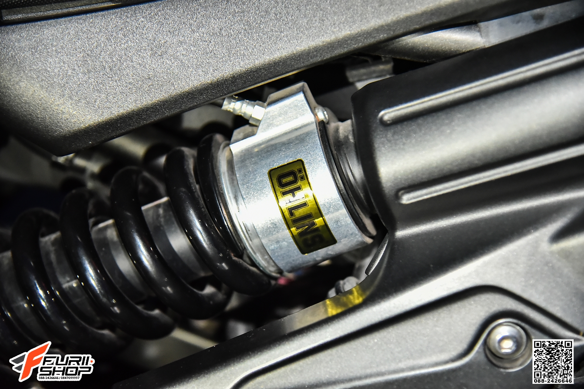 สติ๊กเกอร์ OHLINS สีทอง ของแท้
