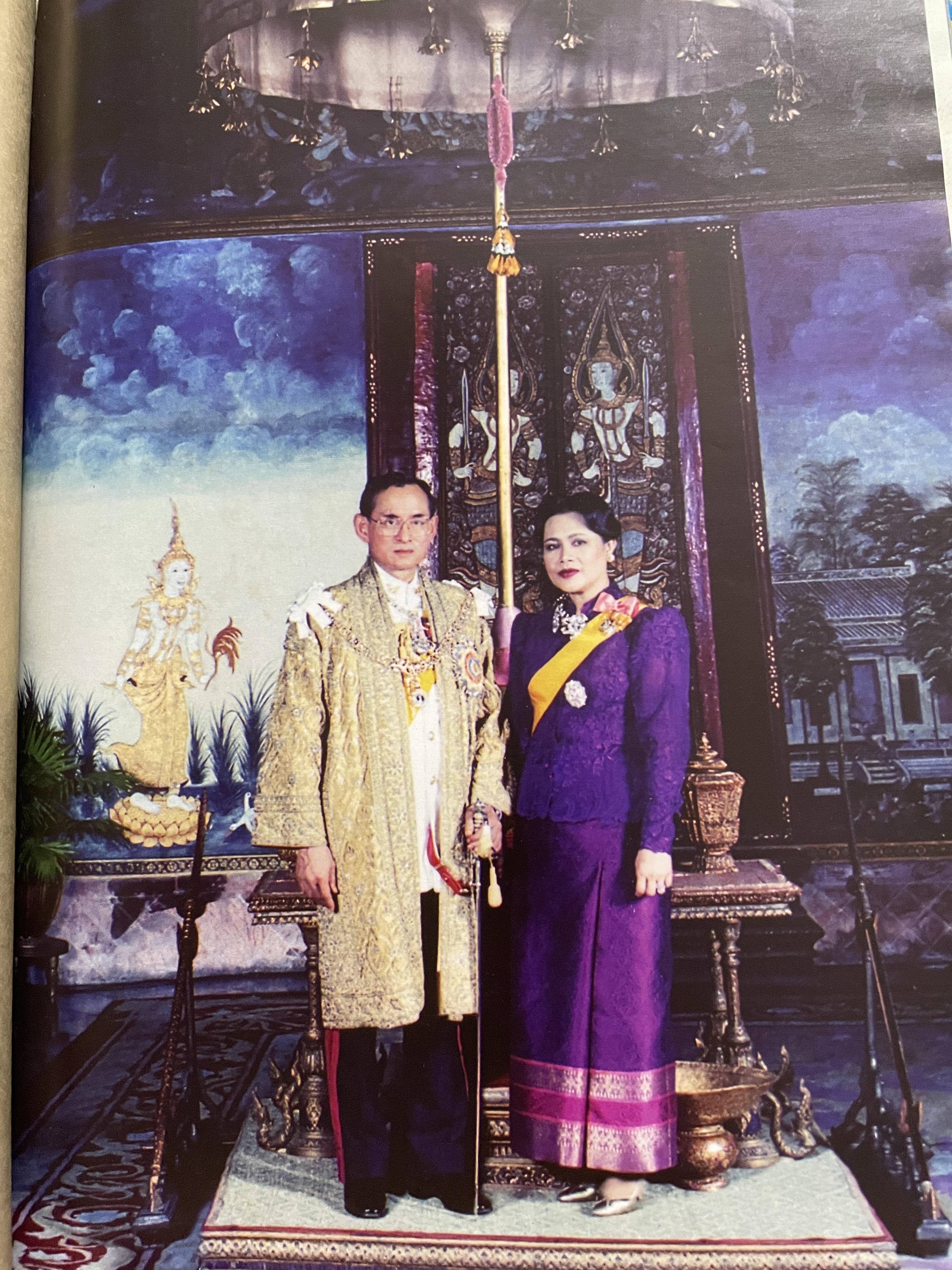 1 ทศวรรษ สภาที่ปรึกษาเศรษฐกิจและสังคมแห่งชาติ 3,800 กรัม