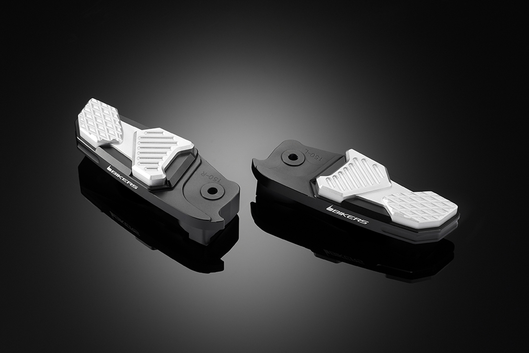 พักเท้าหลัง (Rear Footrests) Bikers Honda PCX 150 (2012-2013) Black Edition