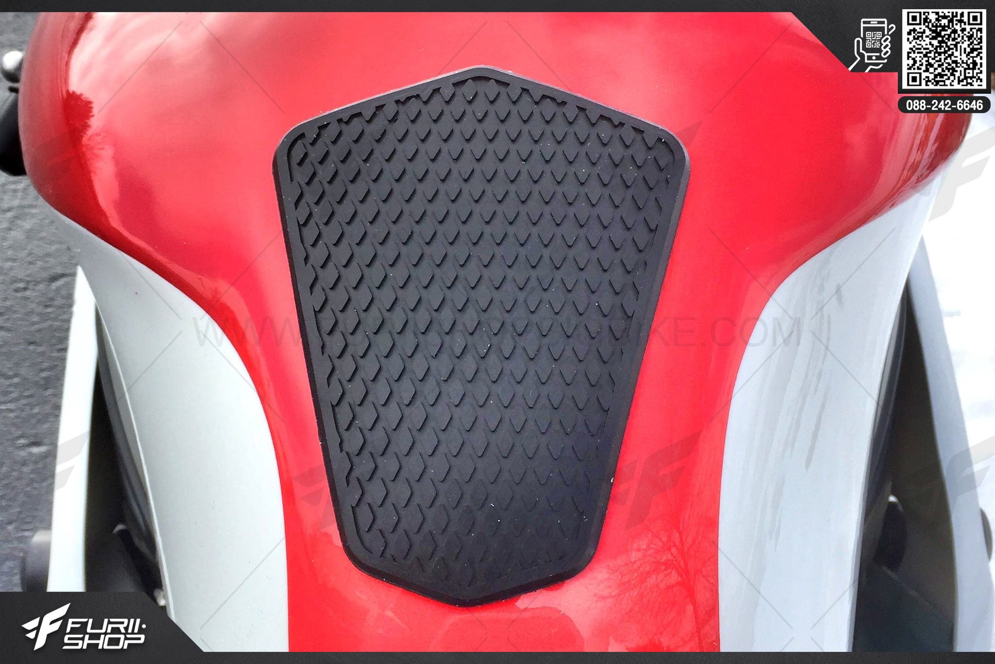 กันรอยถัง TECH SPEC TANK PRO 1 : Universal (ติดได้ทุกรุ่น) Clear
