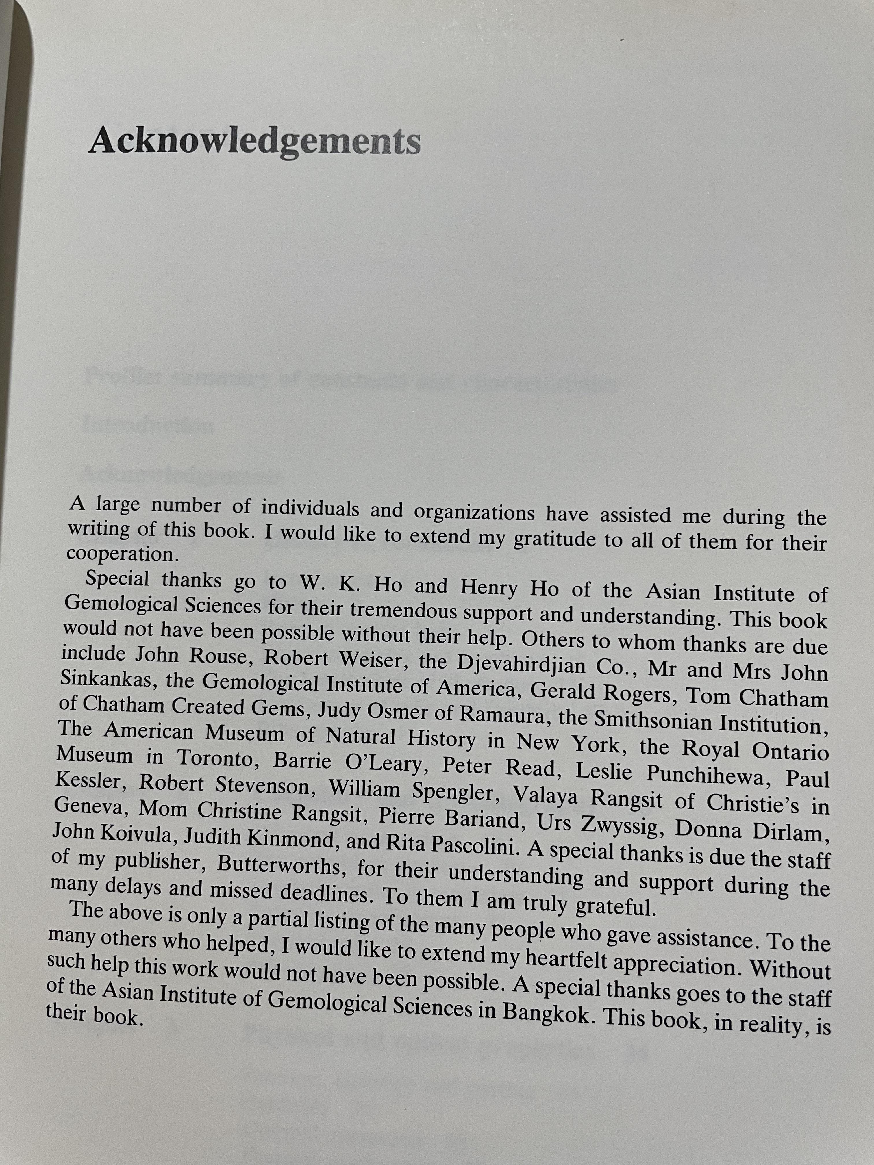 CORUNDUM ผู้เขียน RICHARD W.HUGHES 0 กก.