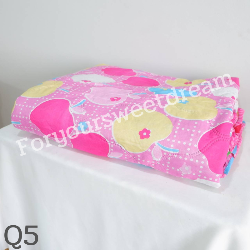 ผ้านวมบาง 5 ฟุต ผ้านวมพิมพ์ลาย ผ้าห่มนวมบาง ผ้านวมบาง ผ้าห่มบาง ผ้าห่มทำหรีด ราคาส่ง 95 บ. 1 กระสอบ 100 ผืน ปลีก-ส่ง