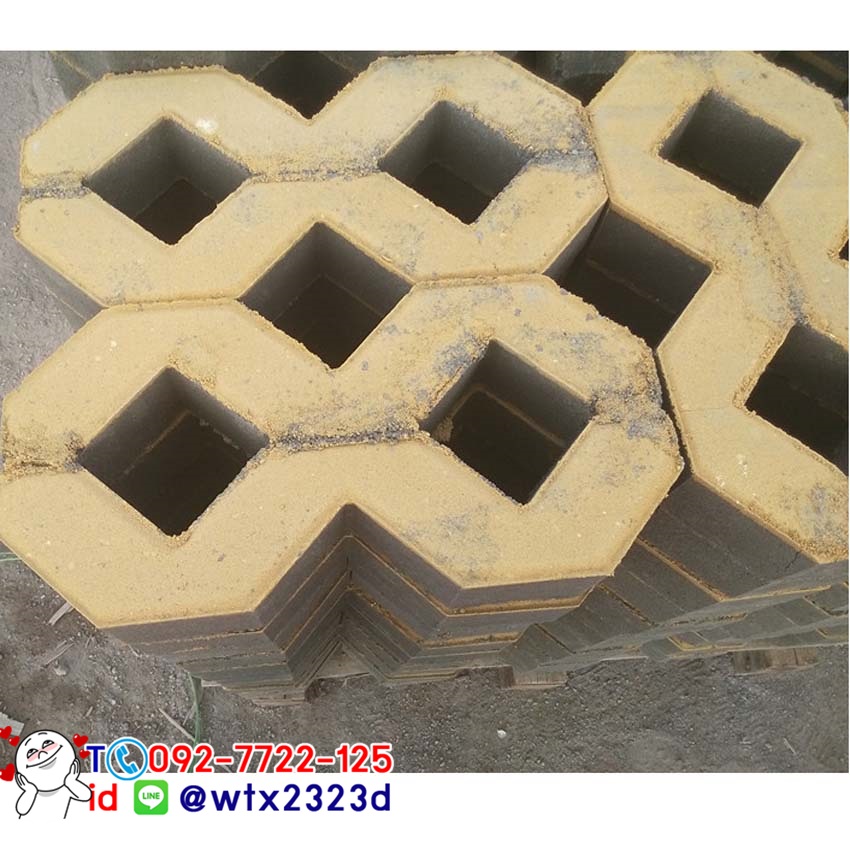 แม่พิมพ์บล็อคคอนกรีต ลาย8เหลี่ยม ขนาด 40x20x8 cm