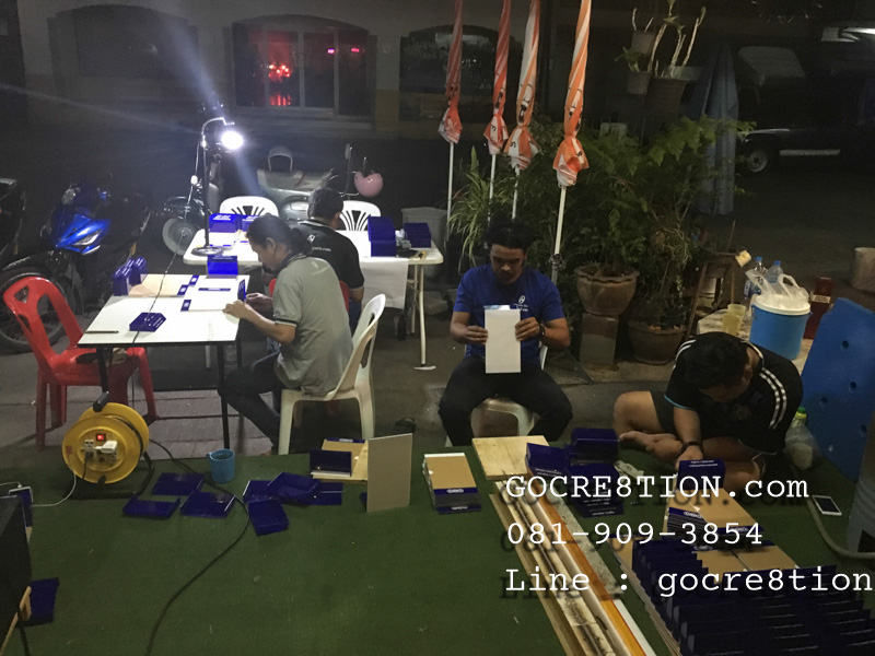 งาน อะคริลิค by GOCRE8TION.com