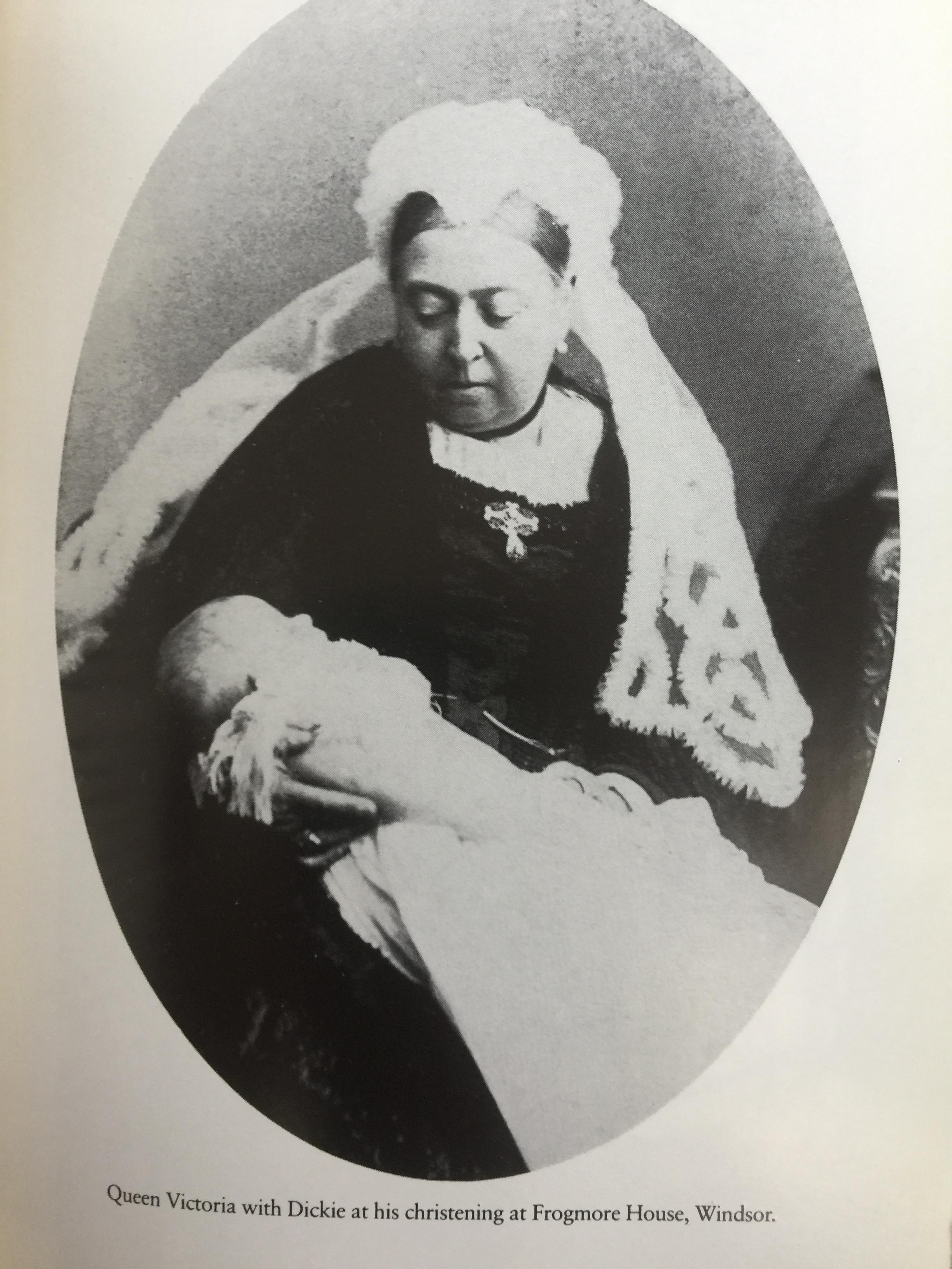 MOUNTBATTEN. the official biography PHILIP ZIEGIER. WITH A.NEW FOREWORD 0 กก.