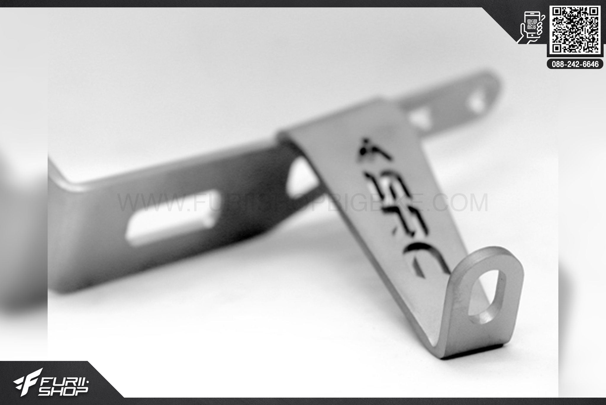 ขายึดไฟข้าง SRC สีเงิน Triumph Tiger 800