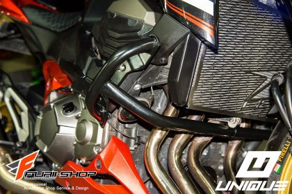 Crashbar UNIQUE accessory สำหรับ Kawasaki Z800