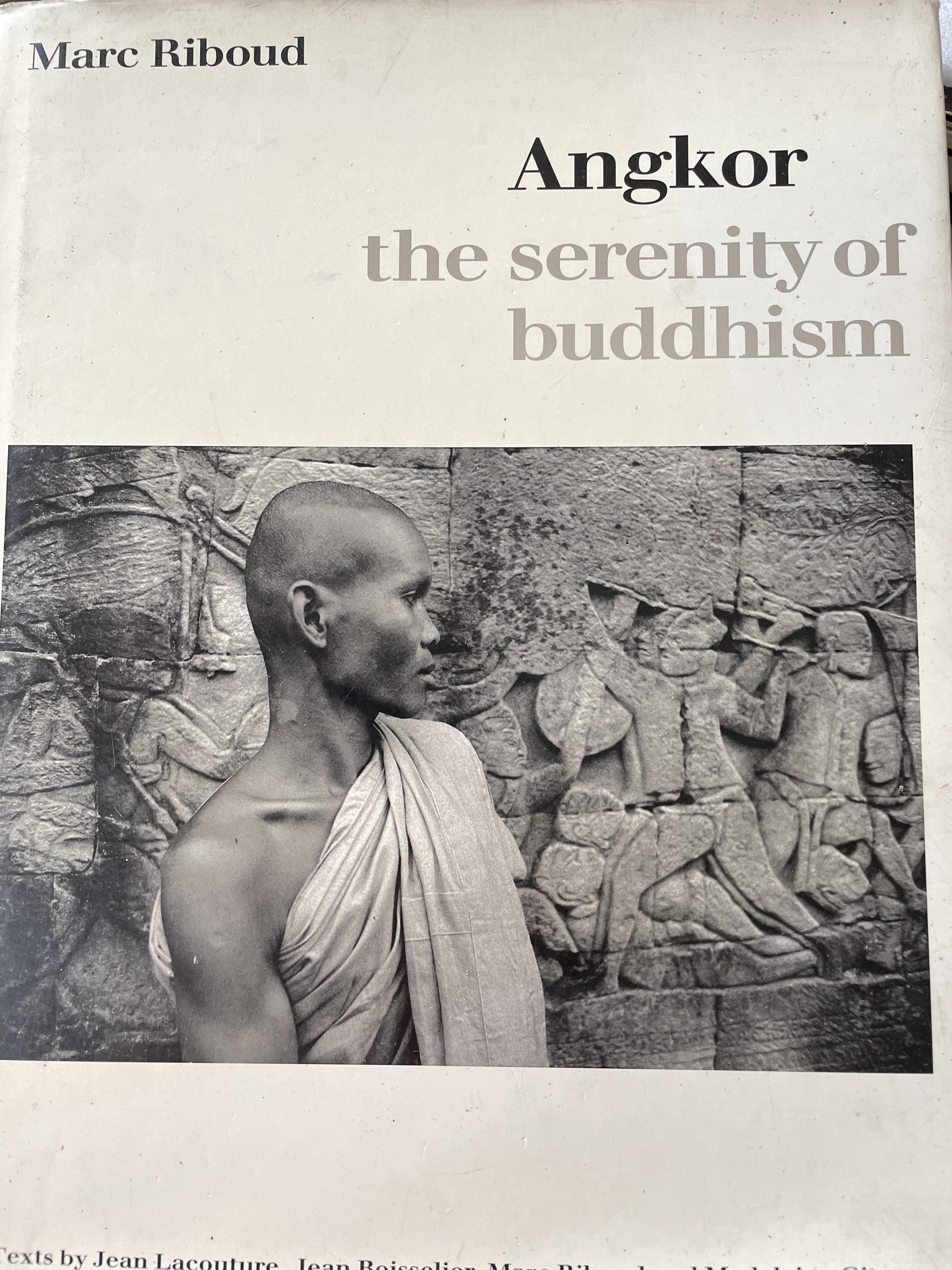 ANGKOR. the serenity of Buddhism ผู้เขียน Mare Riboud 8,500 กรัม