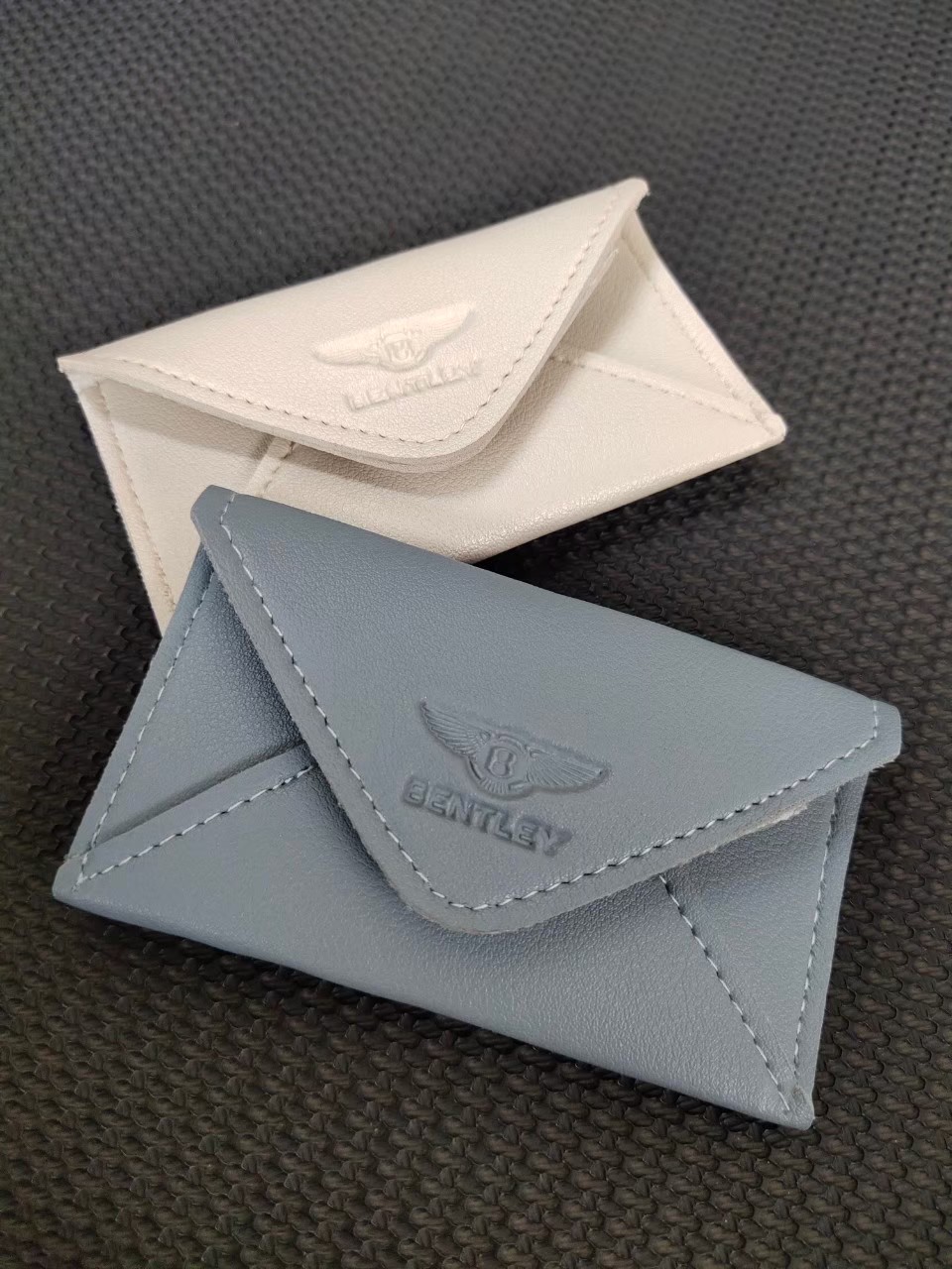 Name card ที่ใส่นามบัตร แบบพับ PVC ของพรีเมี่ยม ของที่ระลึก ของขวัญ ตอบโจทย์ทุกความต้องการ