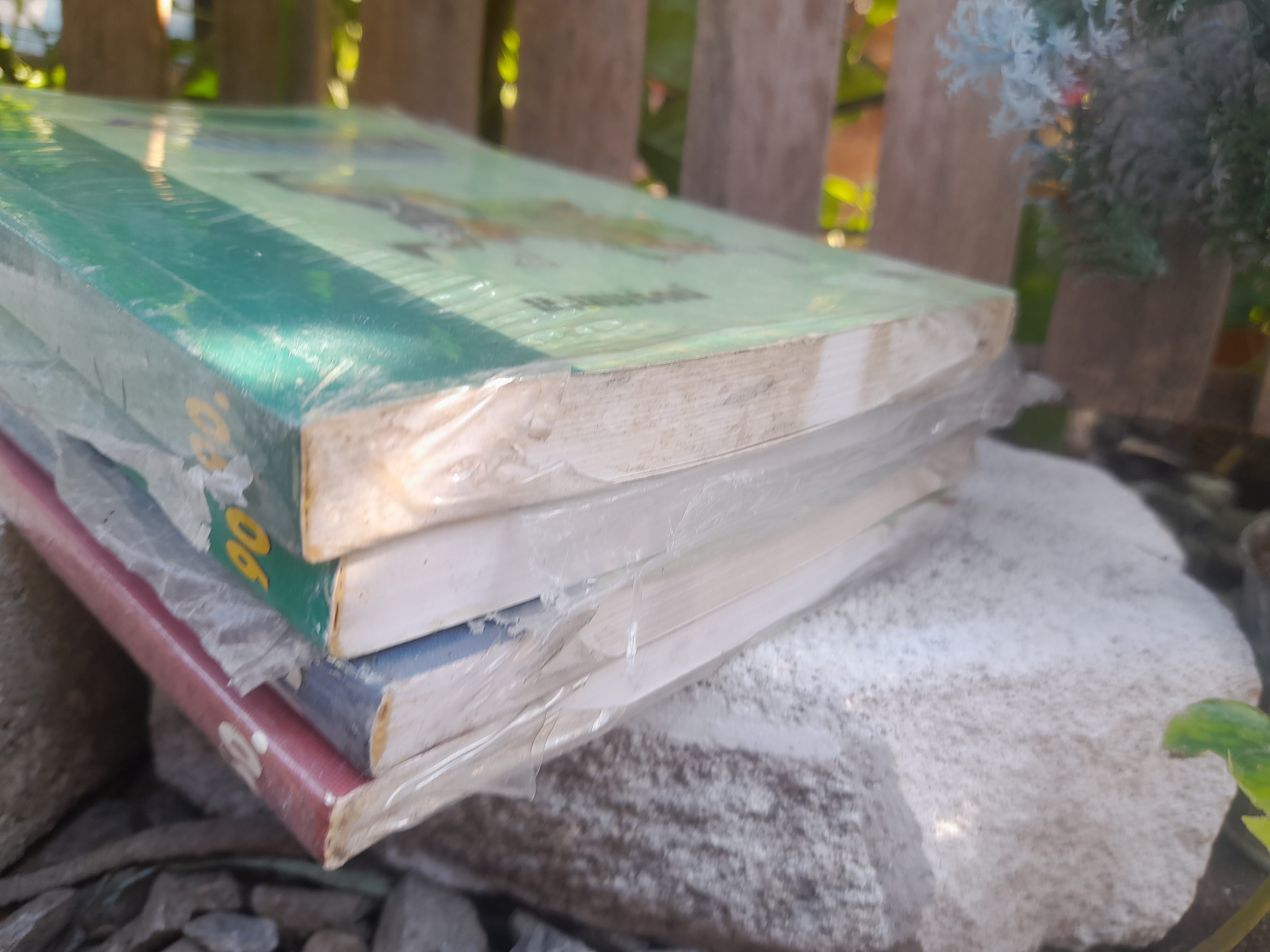 รวมผลงานแปลนิยายกำลังภายในจีนของ น.นพรัตน์ ในชุดผลงานอุนเลี้ยงเง็ก