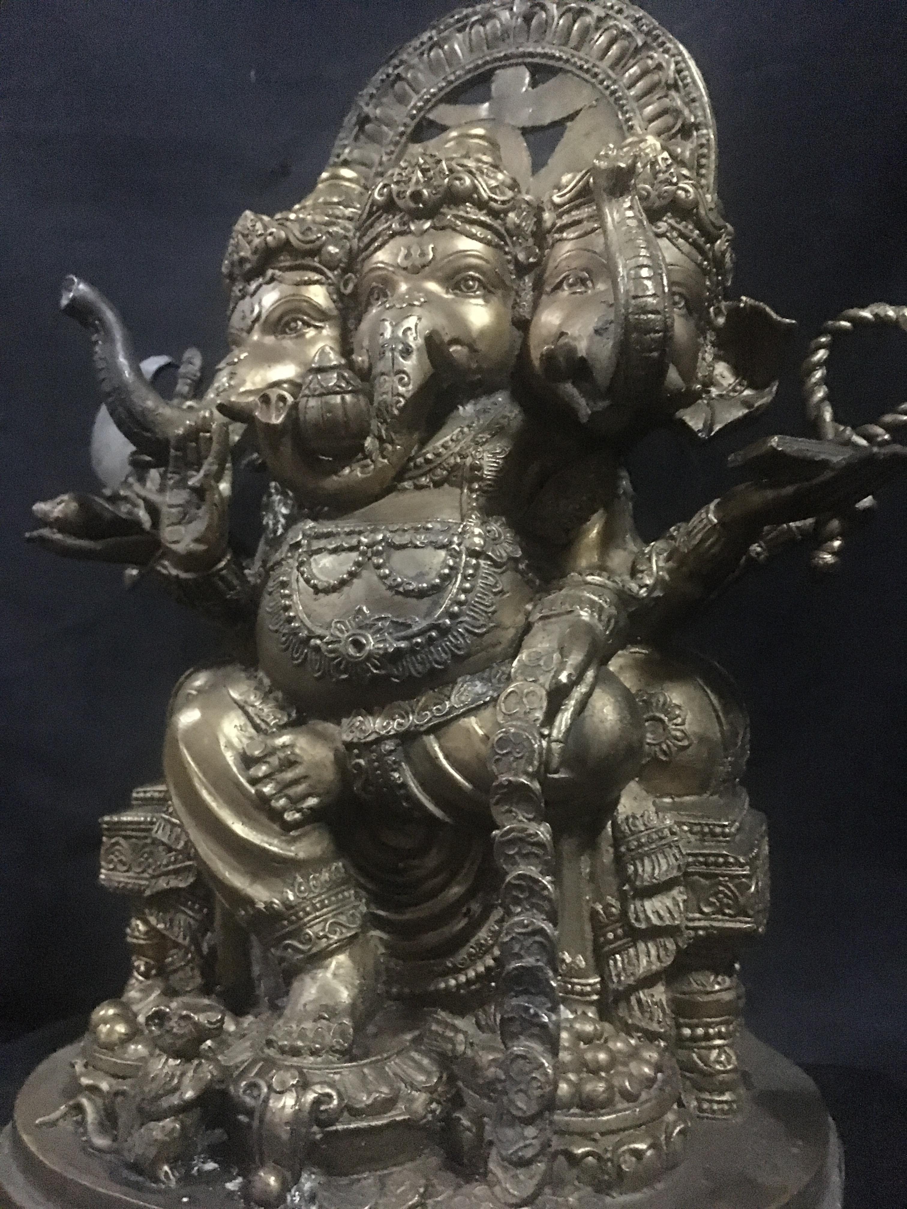 พระตรีมุข คณปติ พระพิฆเนศสามเศียร ทองเหลือง ขนาด 11 นิ้ว