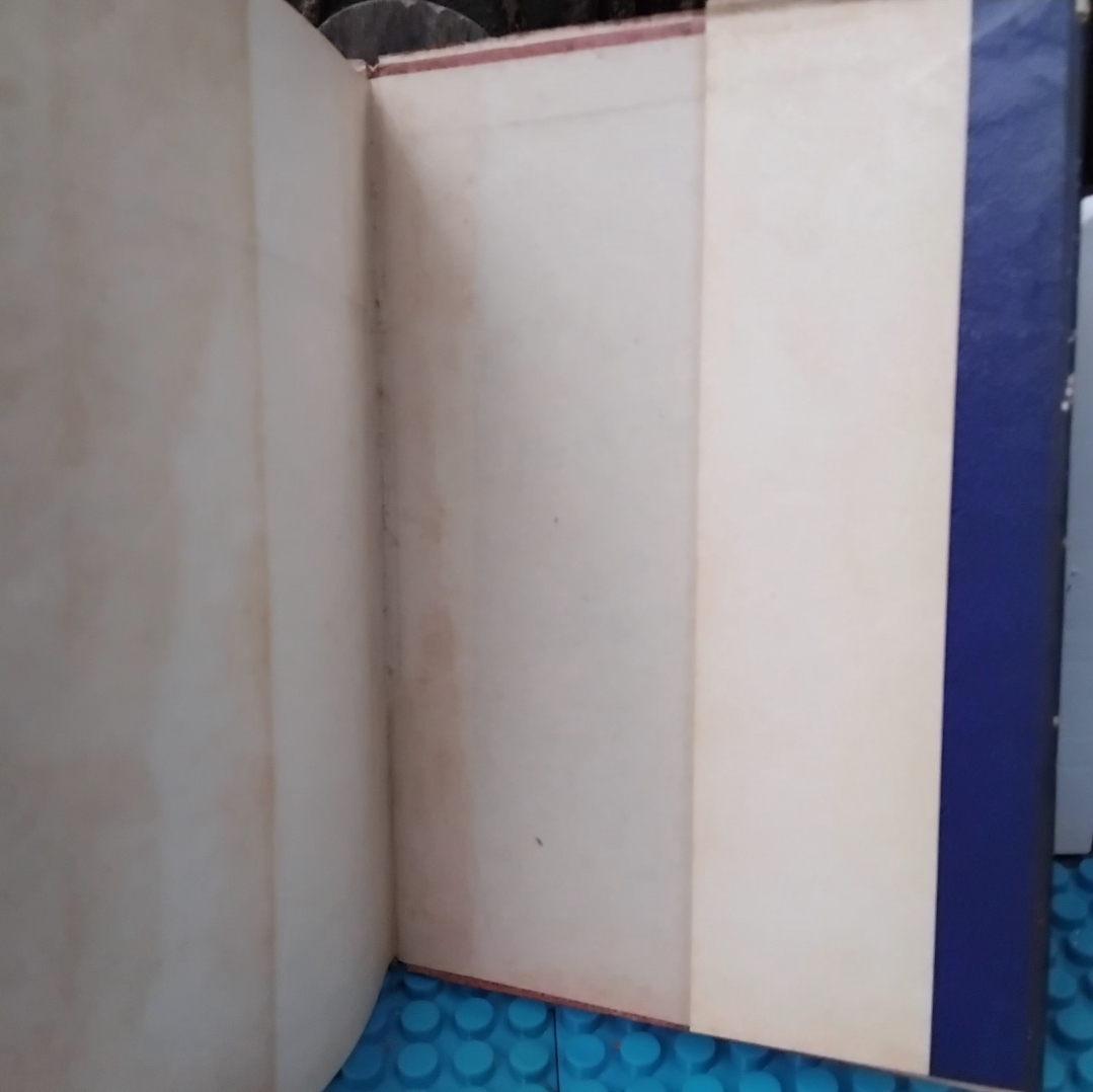 เที่ยวชมโบราณวัตถุสถานในเมืองพิษณุโลก โดย หวน พินธุพันธ์ มีภาพประกอบเก่าเยอะมาก มือ1