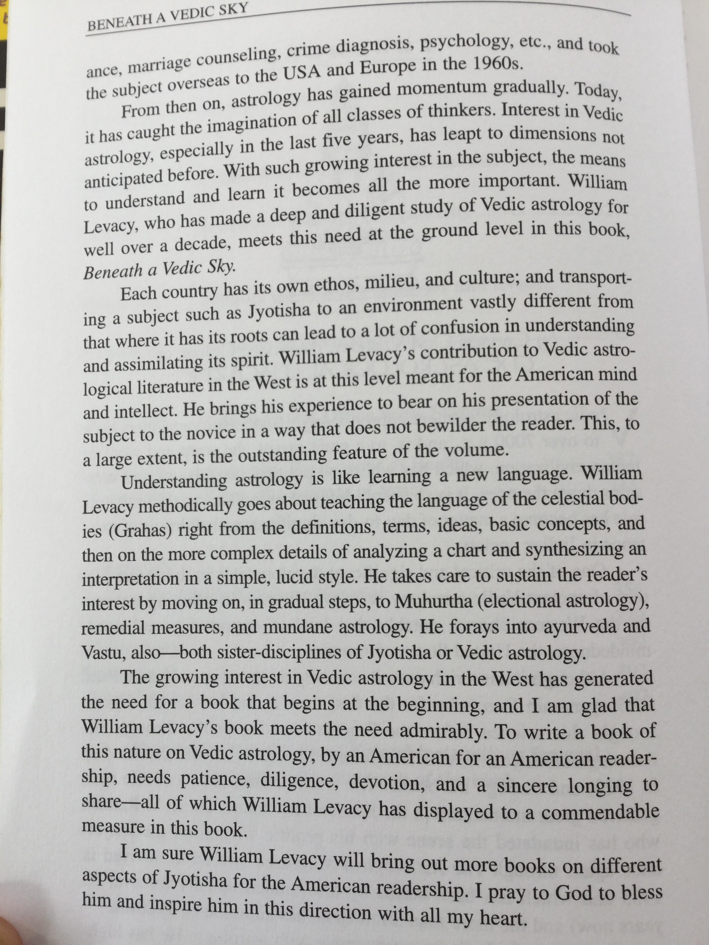 Beneath A Vedic Sky a beginner' guide to the Astrology of ancient India ผู้เขียน William R. Levacy 0 กก.