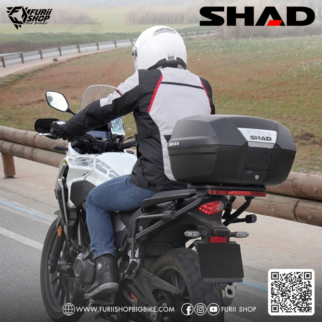 กล่องหลัง SHAD SH44 CARBON ขนาด 44 ลิตร