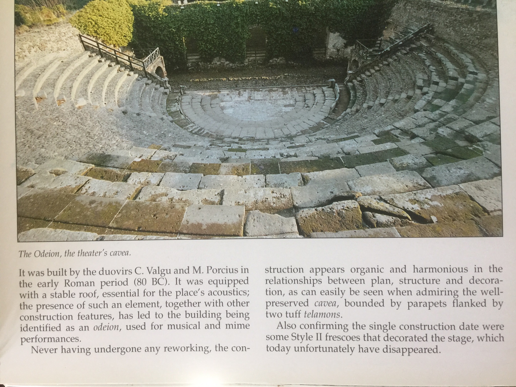 POMPEII. Guide to the excavations. Pompeii. with transparent overlays of archaeological sites แถม DVD จำรวน 1 แผ่น 0 กก.