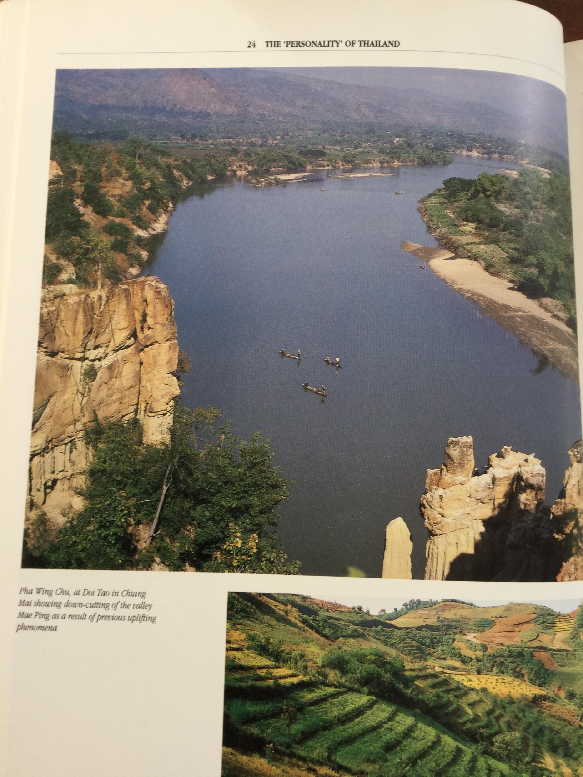 The PERSONALITY of THAILAND. ผู้จัดทำ Tourism Authority of Thailand 3,600 กรัม