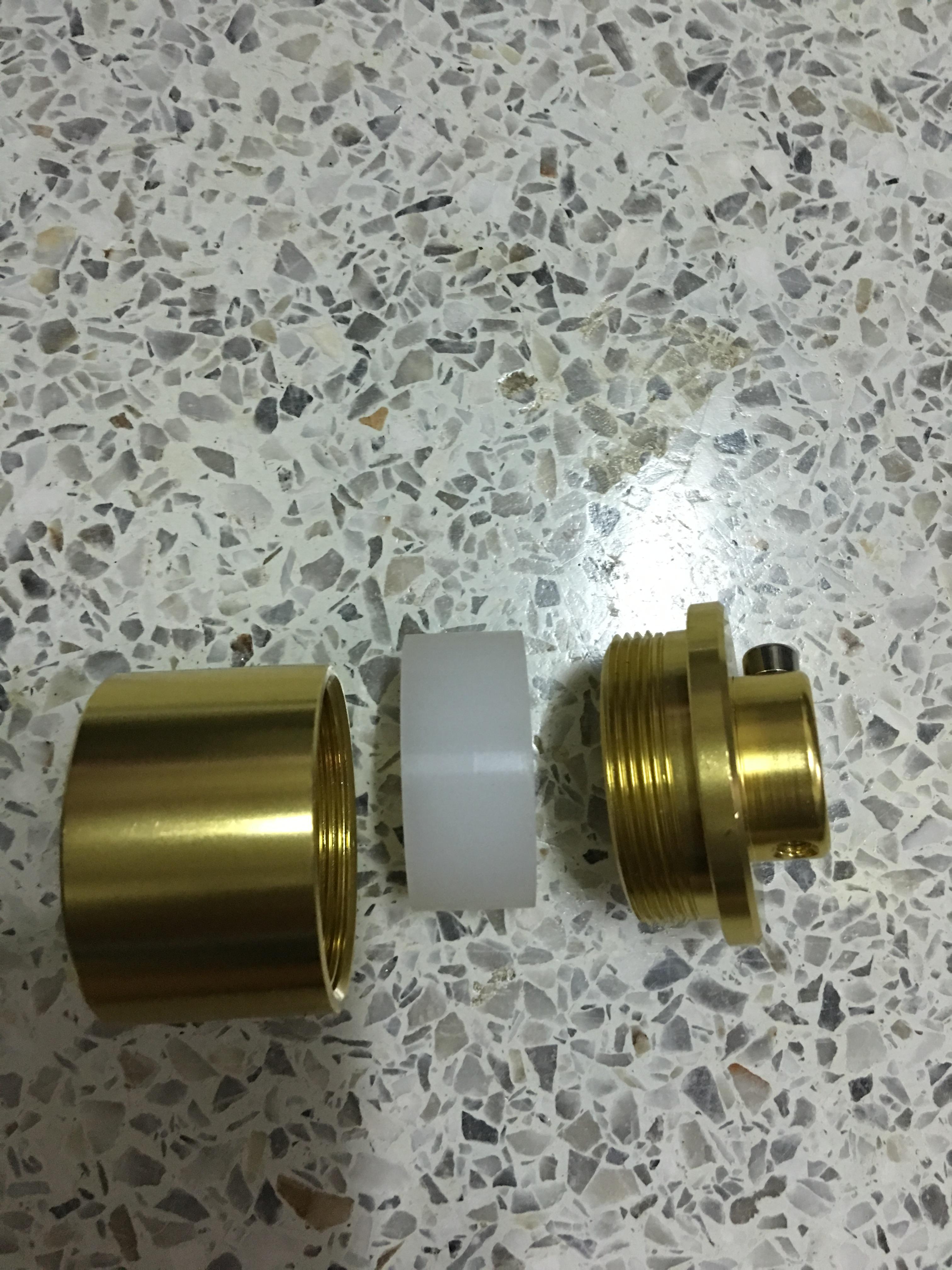 เครื่องขันฝาขวดน้ำ(ทั้งชุดรวมปั๊มลม 25 ลิตร)