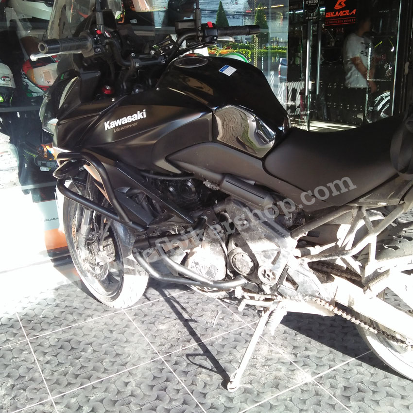 แคชบาร์ VERSYS650 ล่าง (สำหรับ2015-2019)