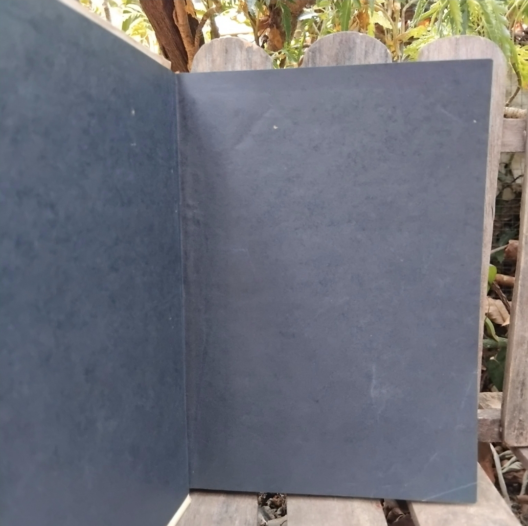 หนังสือหายาก คู่มือยาสมุนไพรและโรคประเทศเขตร้อนและวิธีบำบัดรักษา โดย พ.ต.อ.ชลอ อุทกภาชน์