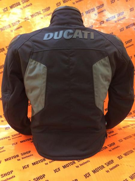 เสื้อการ์ด Ducati ดำเทา ผ้าคอนดูร่าคอมฟอร์ตมีความทนทานสูง กันน้ำดีเยี่ยมดูดซับความชี้นได้สูง