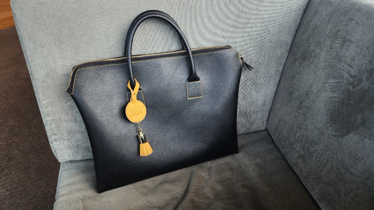 Luxury Folder Bag กระเป๋าเอกสาร กระเป๋าโน๊ตบุ๊ค สุดหรู สำหรับพกพา ของพรีเมี่ยม ของที่ระลึก