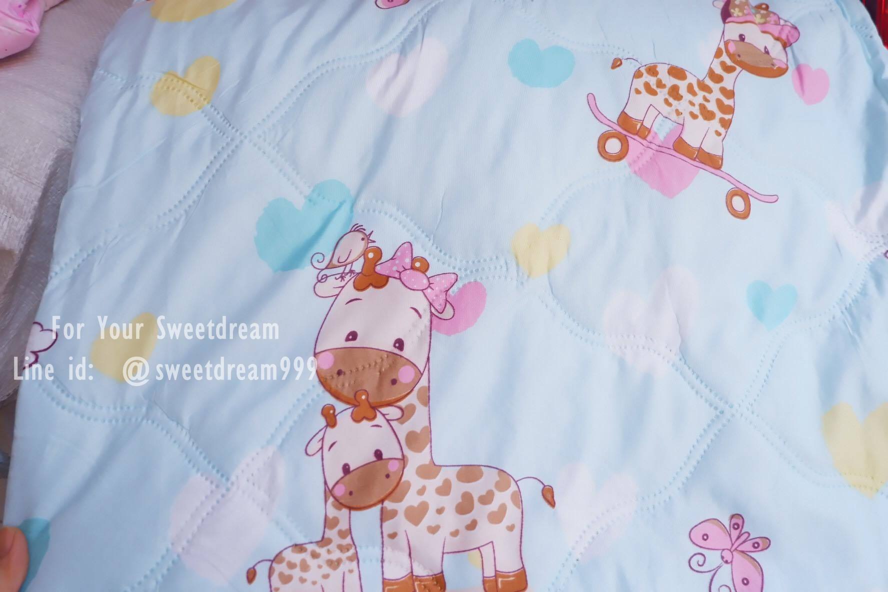 ผ้าห่มใยไหม ผ้าห่มใยไหมซาติน 6 ฟุต 145 บ. กระสอบ 80 ผืน หรือ ผ้านวมบาง 6 ฟุต