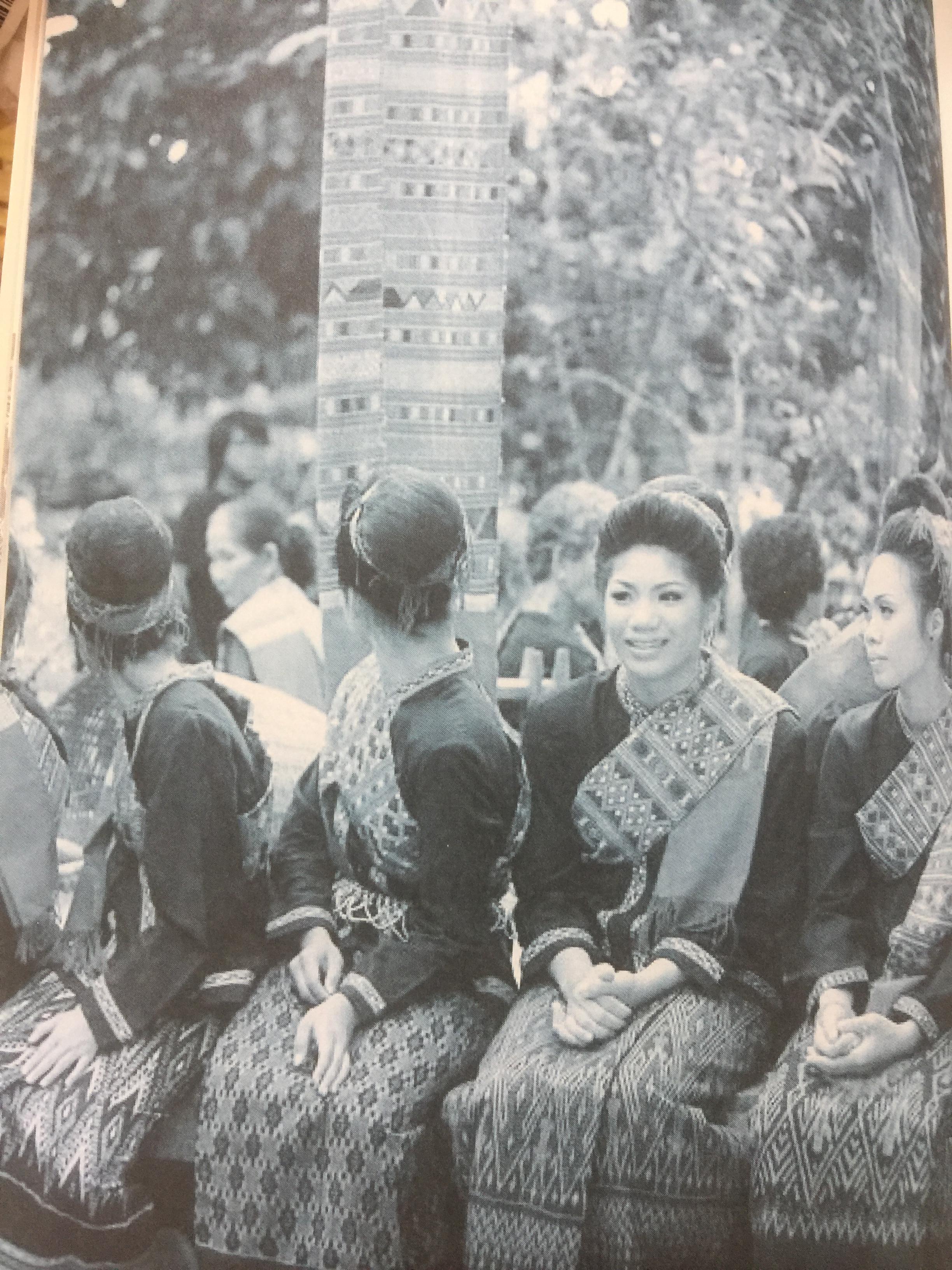 ภูไท หรือผู้ไท ชนเผ่าไทยแห่งแคว้นสิบสองจุไท.ในประเทศไทย ผู้เขียน เกรียงไกร หัวบุญศาล. 0 กก.