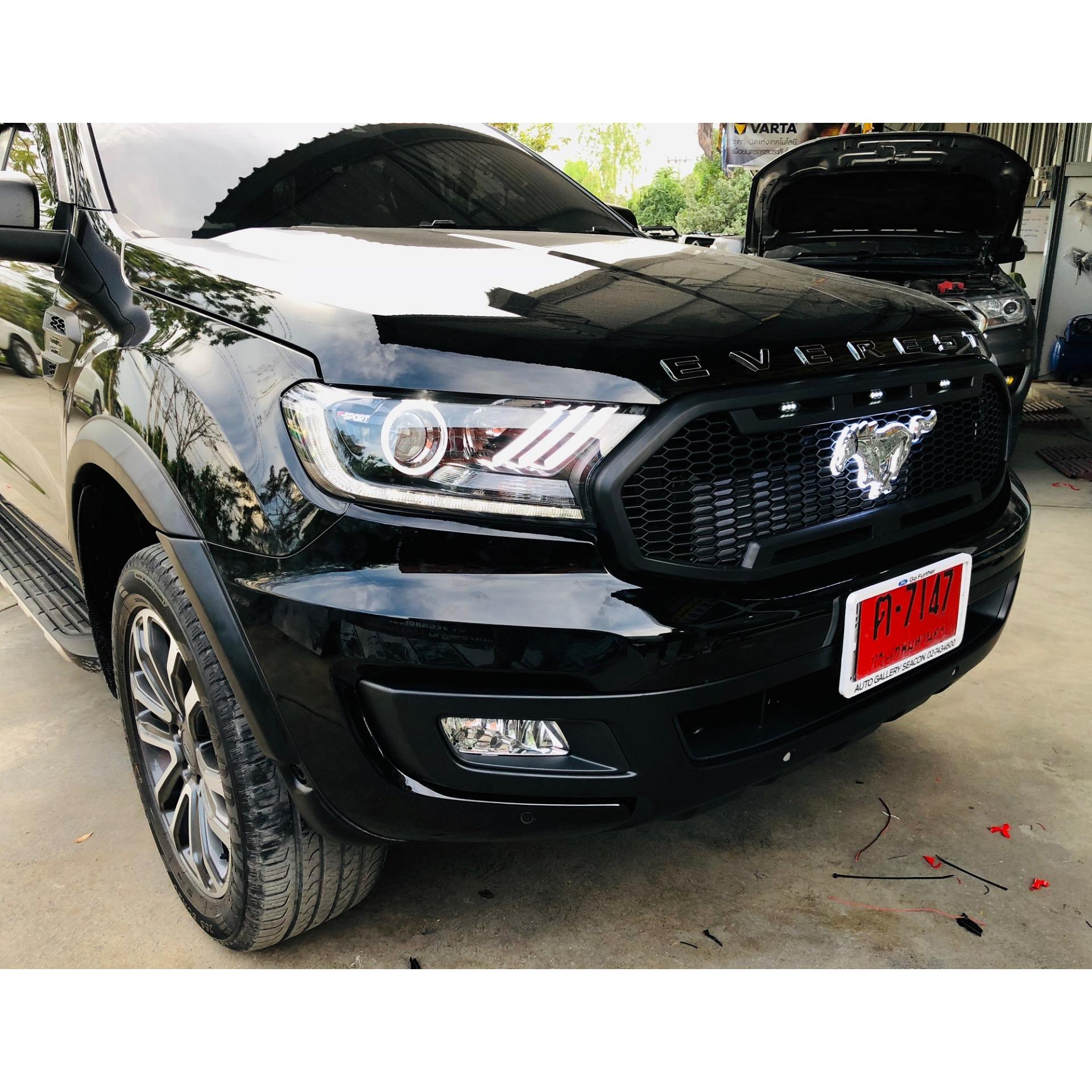 กระจังหน้ามัสแตง Everest 2018 ม้าไฟ LED สีขาว