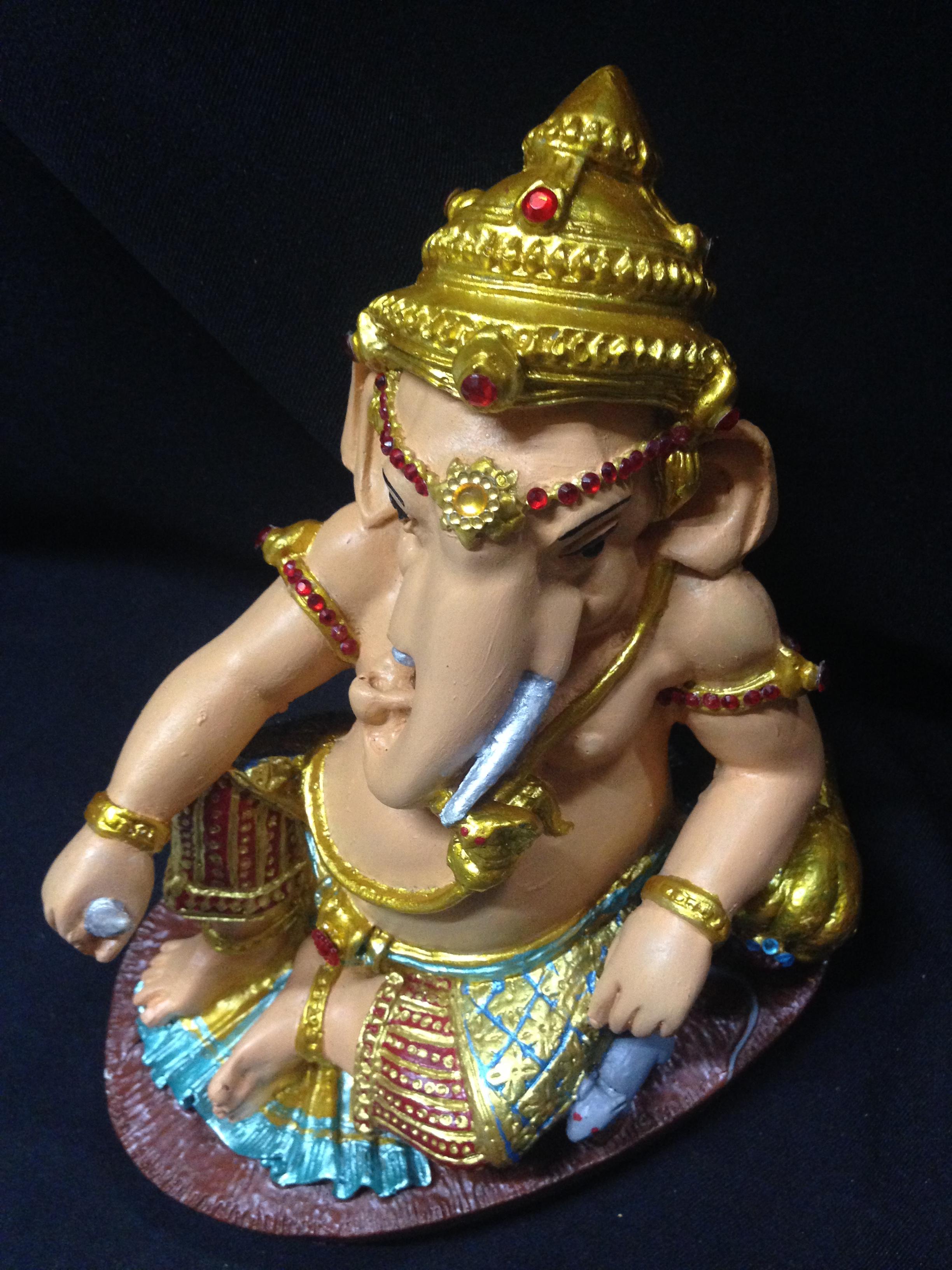 พระพิฆเนศปางเสวยสุข นอนเอกเขนก 2กร