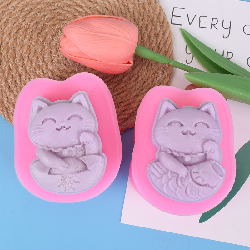 แม่พิมพ์ซิลิโคนลายแมวกวักนำโชค (Lucky Cat Silicone Mold)