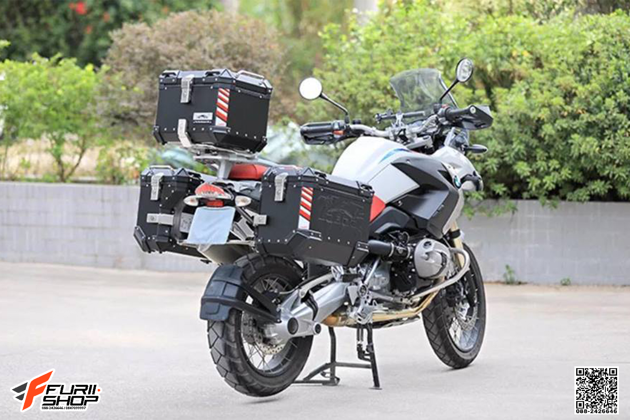 กล่องข้าง LOBOO PIKE TRACKER 38L 45L สีดำ 2ใบ พร้อมชุดยึดข้าง FOR BMW R1200GS