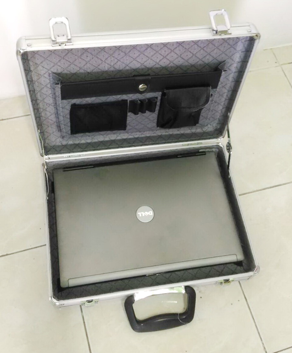 กล่องอลูมิเนียม 28x38x9