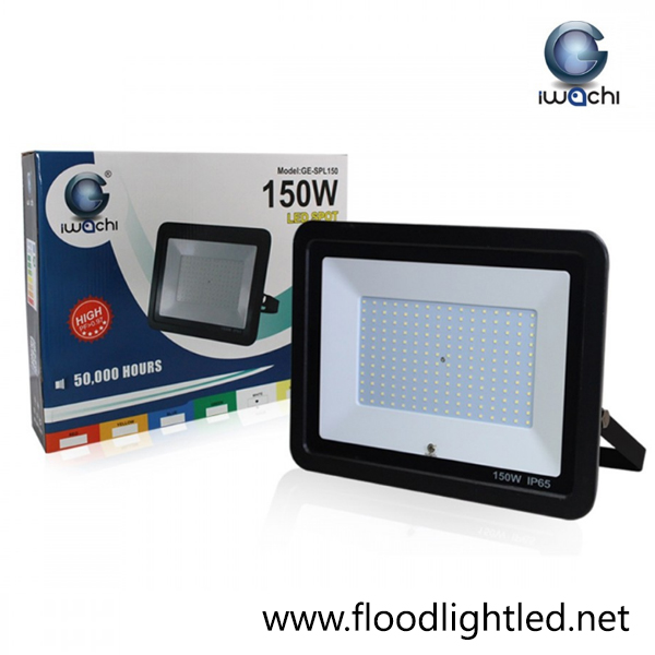 สปอร์ตไลท์ LED 150w รุ่นบาง ยี่ห้อ Iwachi (แสงส้ม)