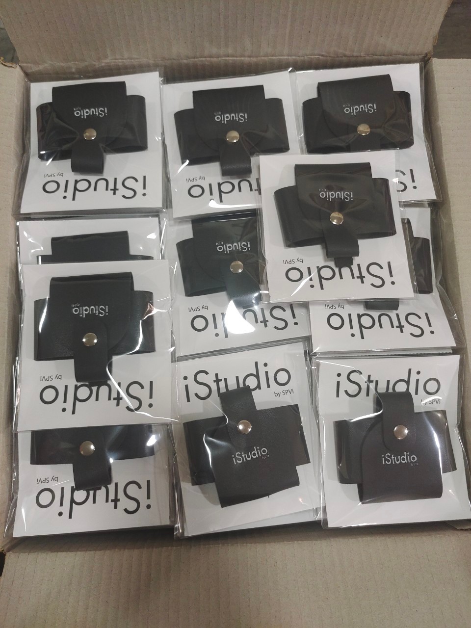 Gadget Bag กระเป๋าใส่อุปกรณ์มือถือ แบบพกพาง่าย สายชาร์จ Adapter อะแดปเตอร์ ของพรีเมี่ยม ของที่ระลึก