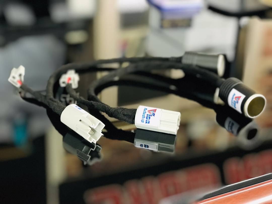 ปลั๊ก Y connector ต่อกล้องติดรถยนต์ พร้อมปลั๊กตัวเมีย