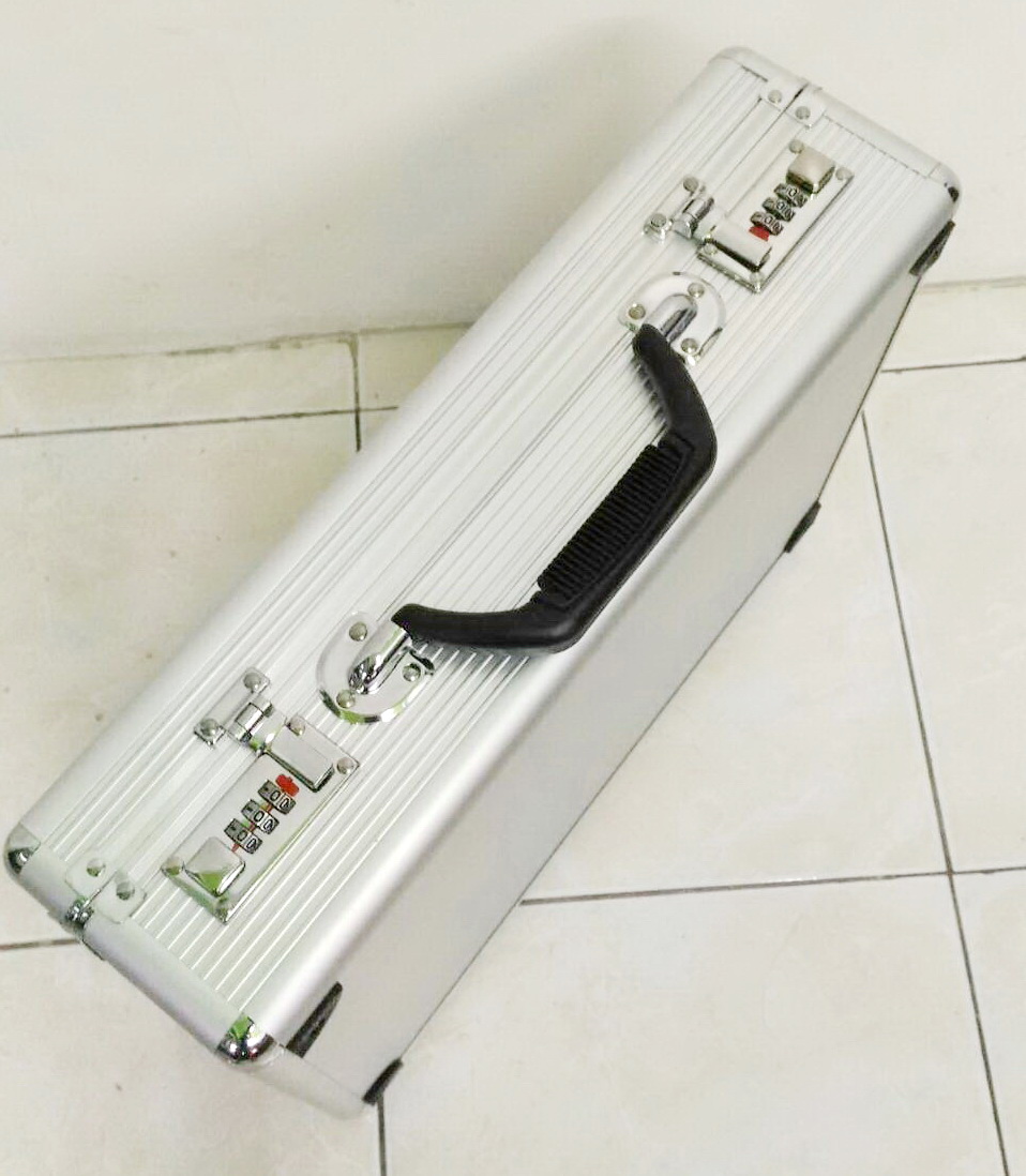 กล่องกระเป๋าอลูมิเนียม 32x42x12