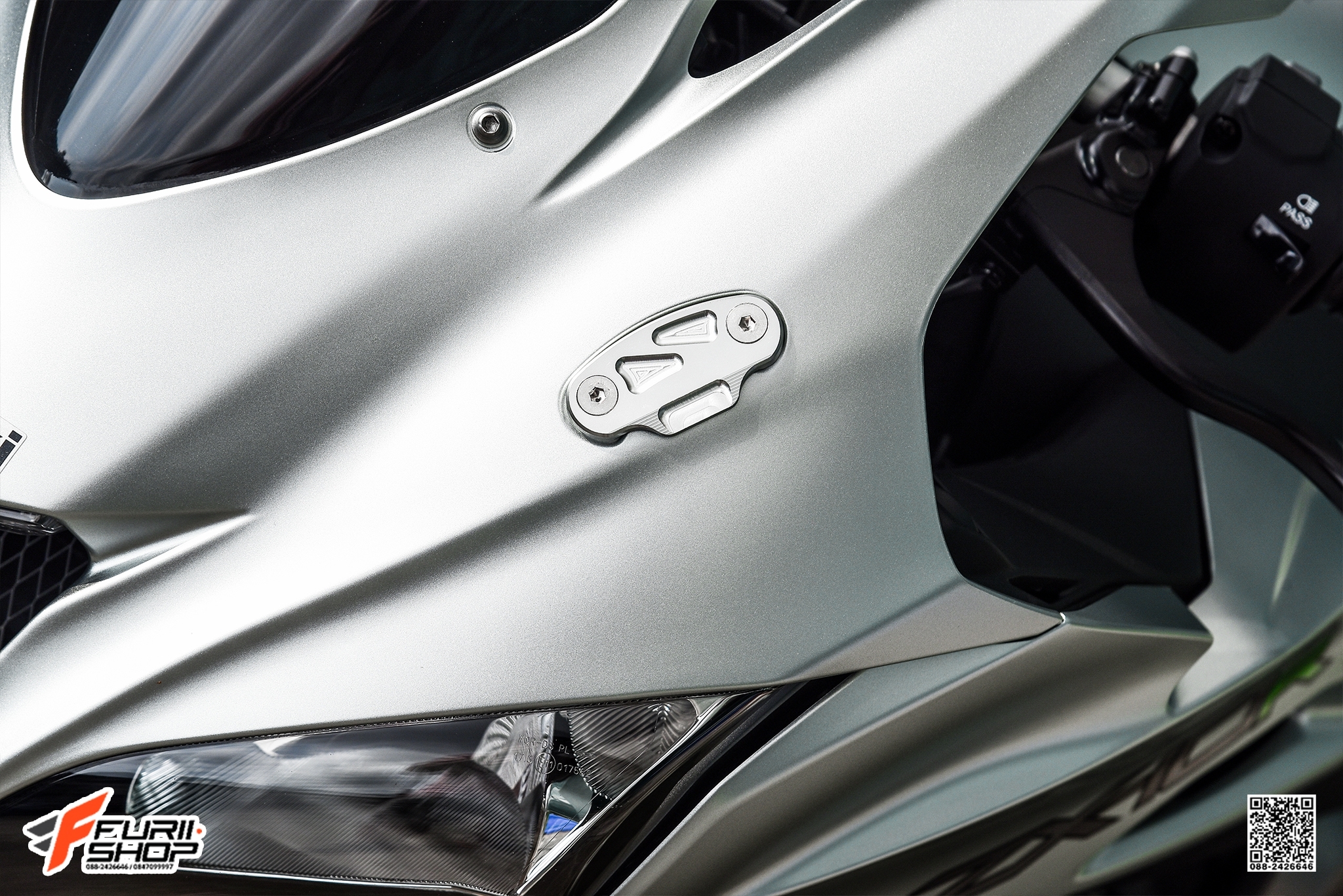 ตัวอุดกระจก RSV สีเงิน FOR ZX10R2016